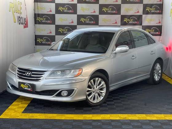 HYUNDAI AZERA 3.3 MPFI GLS SEDAN V6 24V GASOLINA 4P AUTOMÁTICO HYUNDAI AZERA 3.3 MPFI GLS SEDAN V6 24V GASOLINA 4P AUTOMÁTICO
